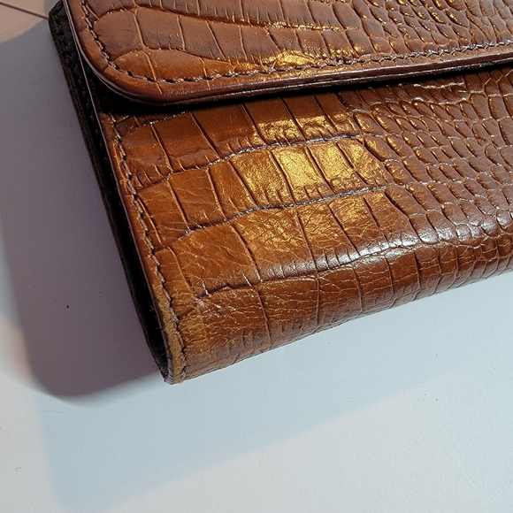 Etienne Aigner Vintage Leather Wallet - Picture 8 of 16